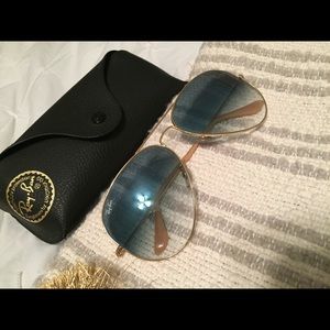 Ray ban aviators blue