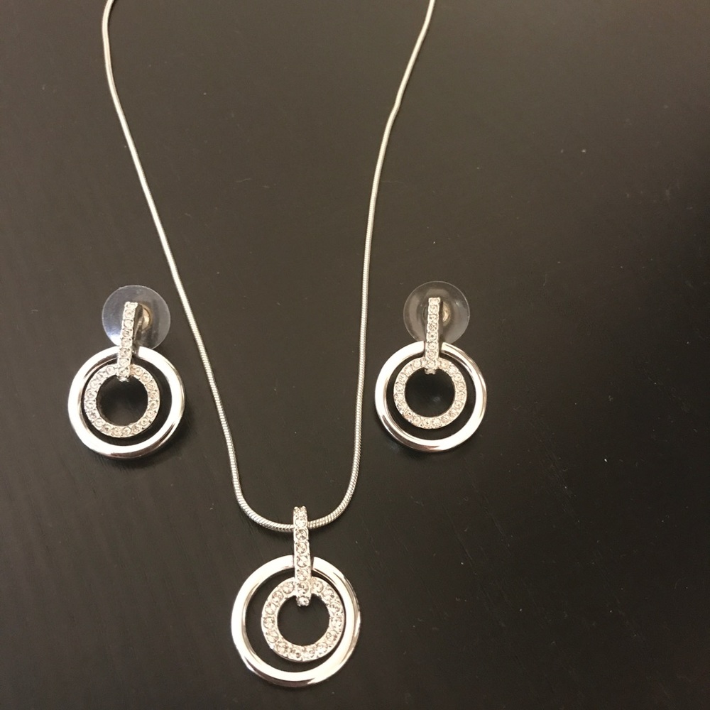 Women jewelry