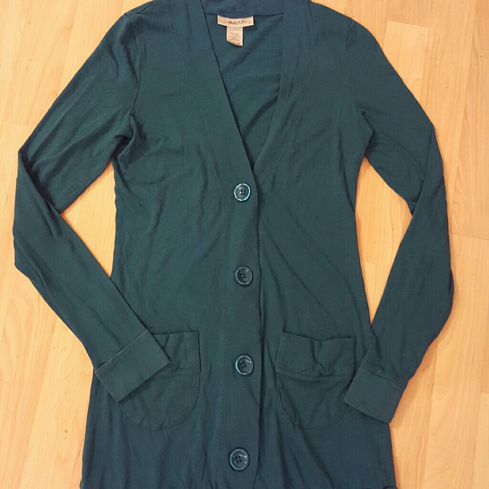 5 button throw over sweater