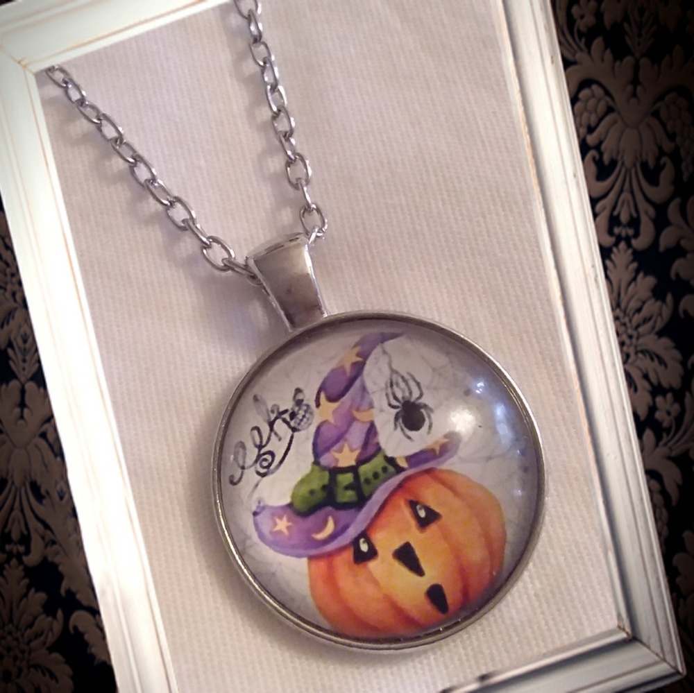 Halloween pumpkin cabochon necklace