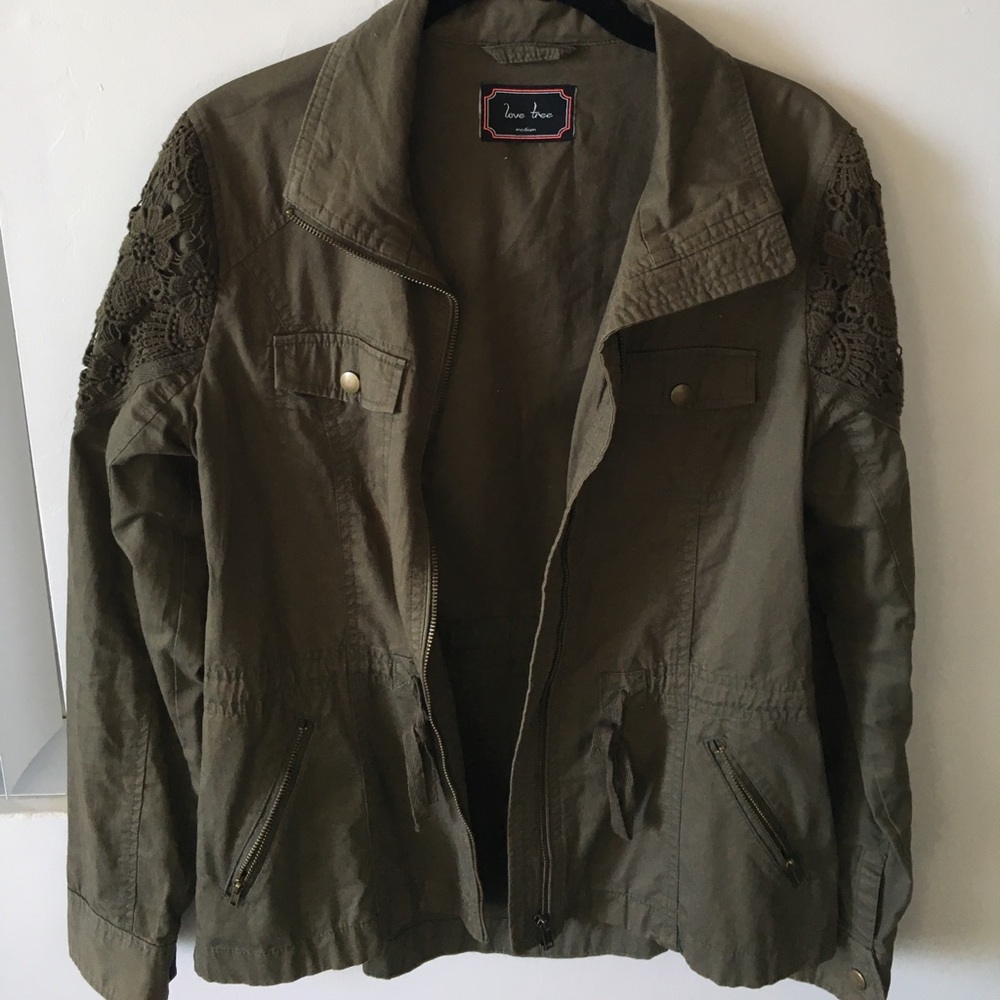 Embroidered green jacket