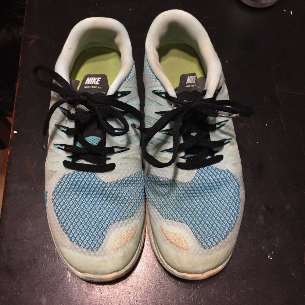 Nike Free 5.0 shoes