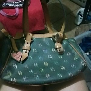 Dooney & Bourke hand bag