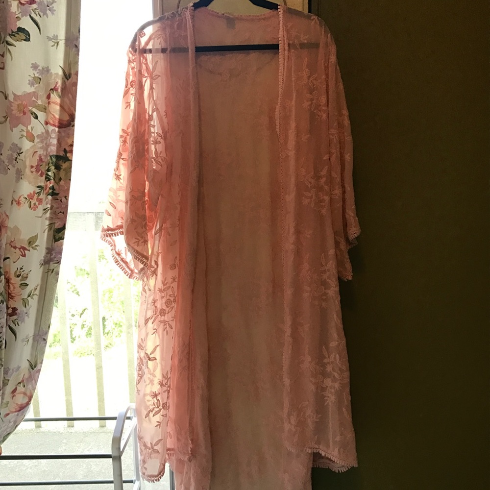 Forever 21 Lace Kimono