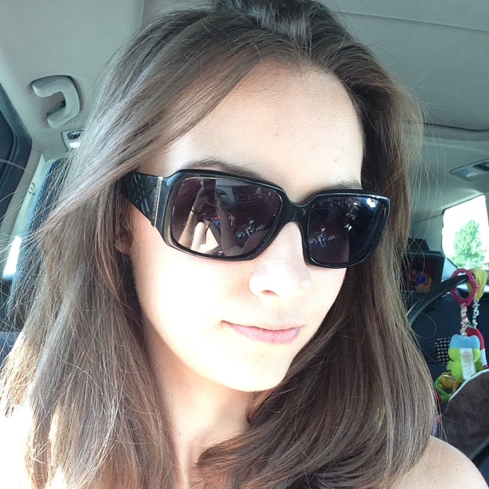 Meet your Posher, Sarah