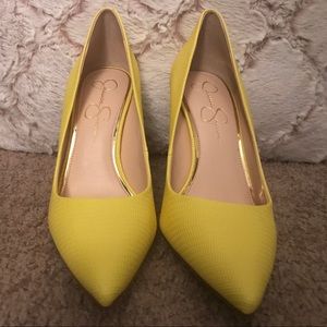Jessica Simpson textured yellow heels. Never worn