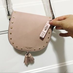 Crossbody purse