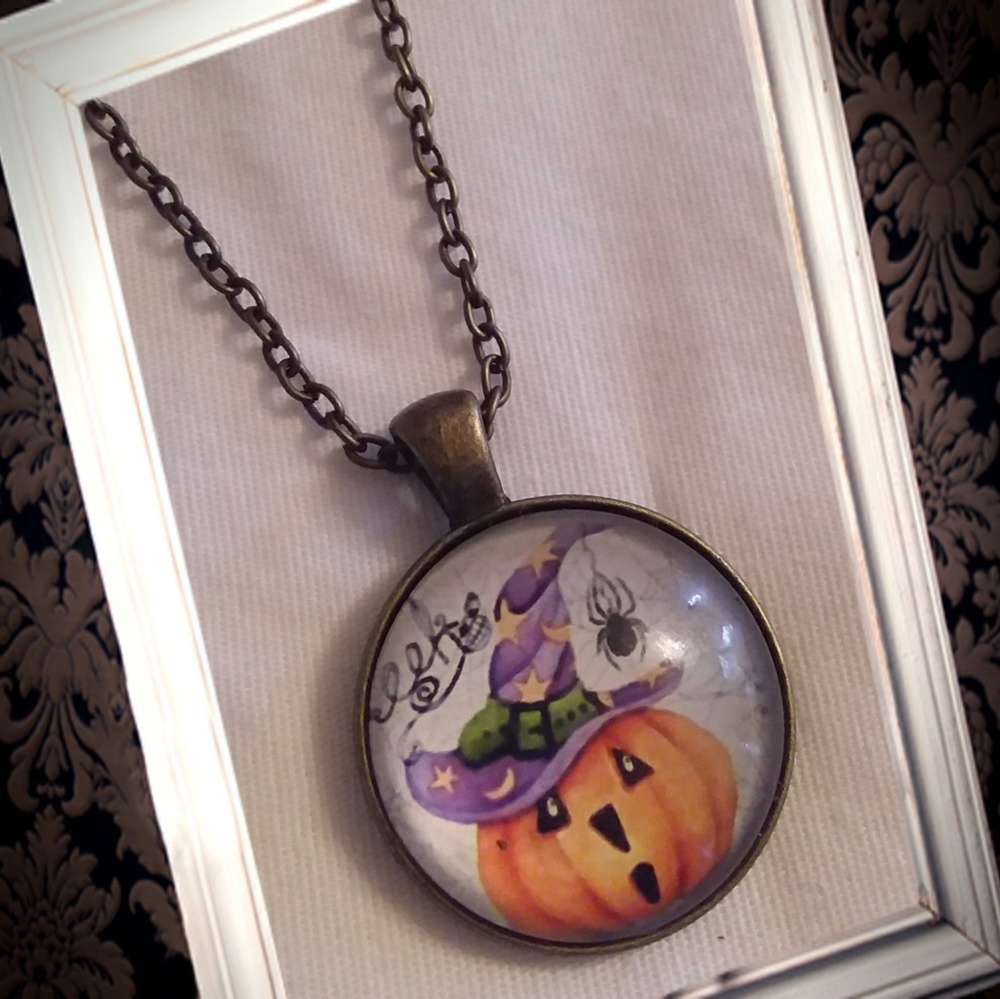 Halloween pumpkin cabochon necklace