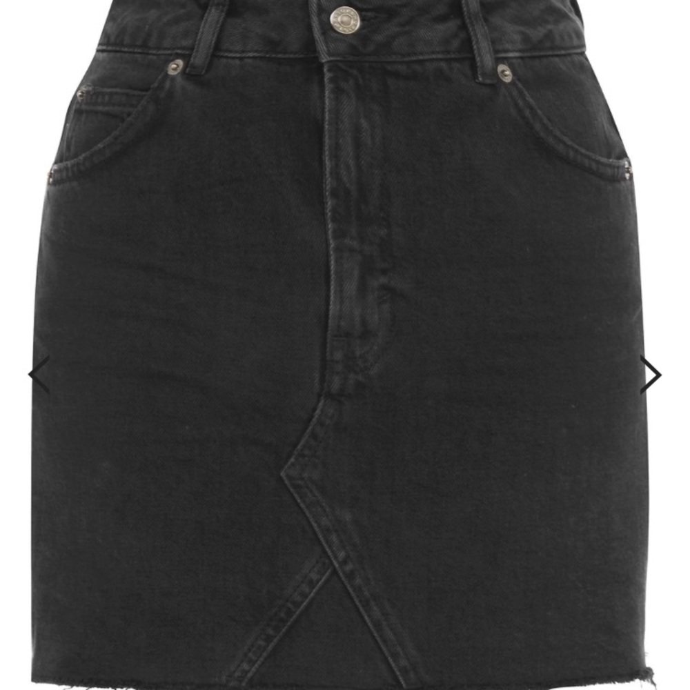 TOPSHOP BLACK MOTO DENIM SKIRT
