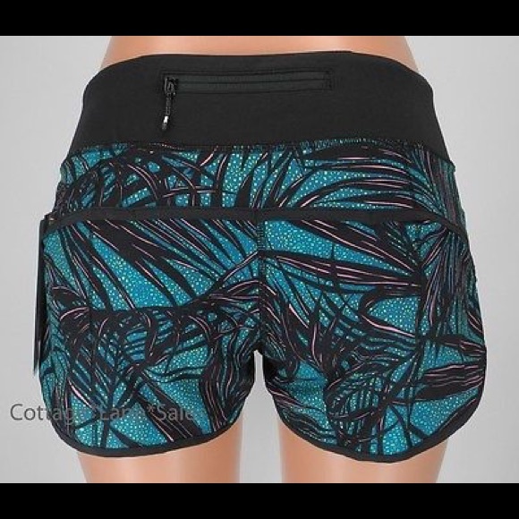Palm Leaf Rare Lululemon Speed Shorts - Picture 2 of 5