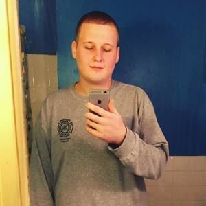 Meet your Posher, Cory