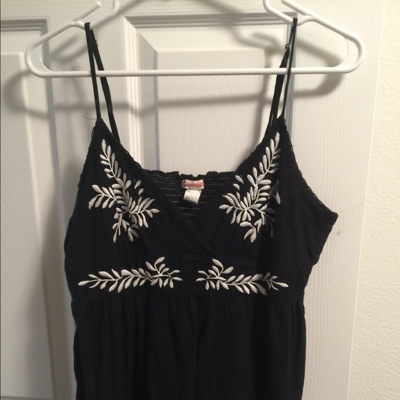 Black and white long tank top - Picture 3 of 3
