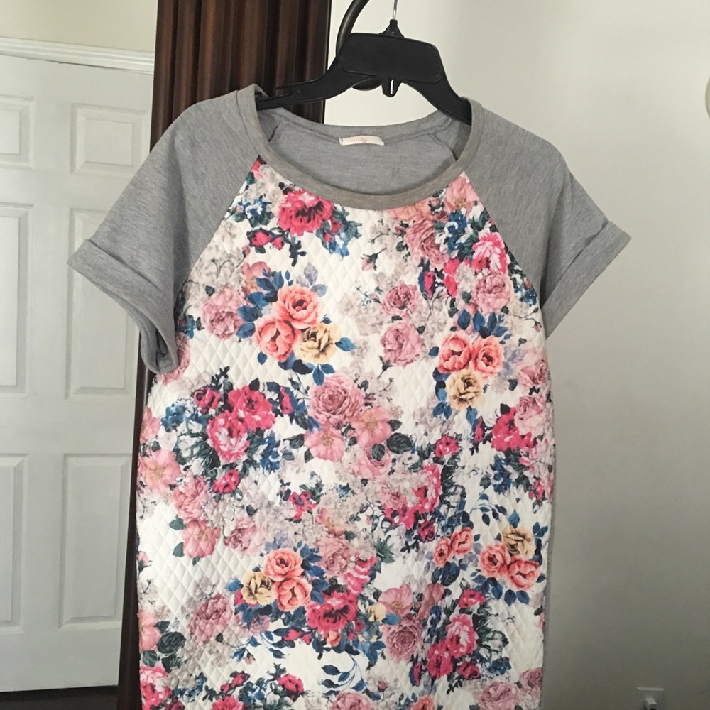 Nice Colored Top! - image 3