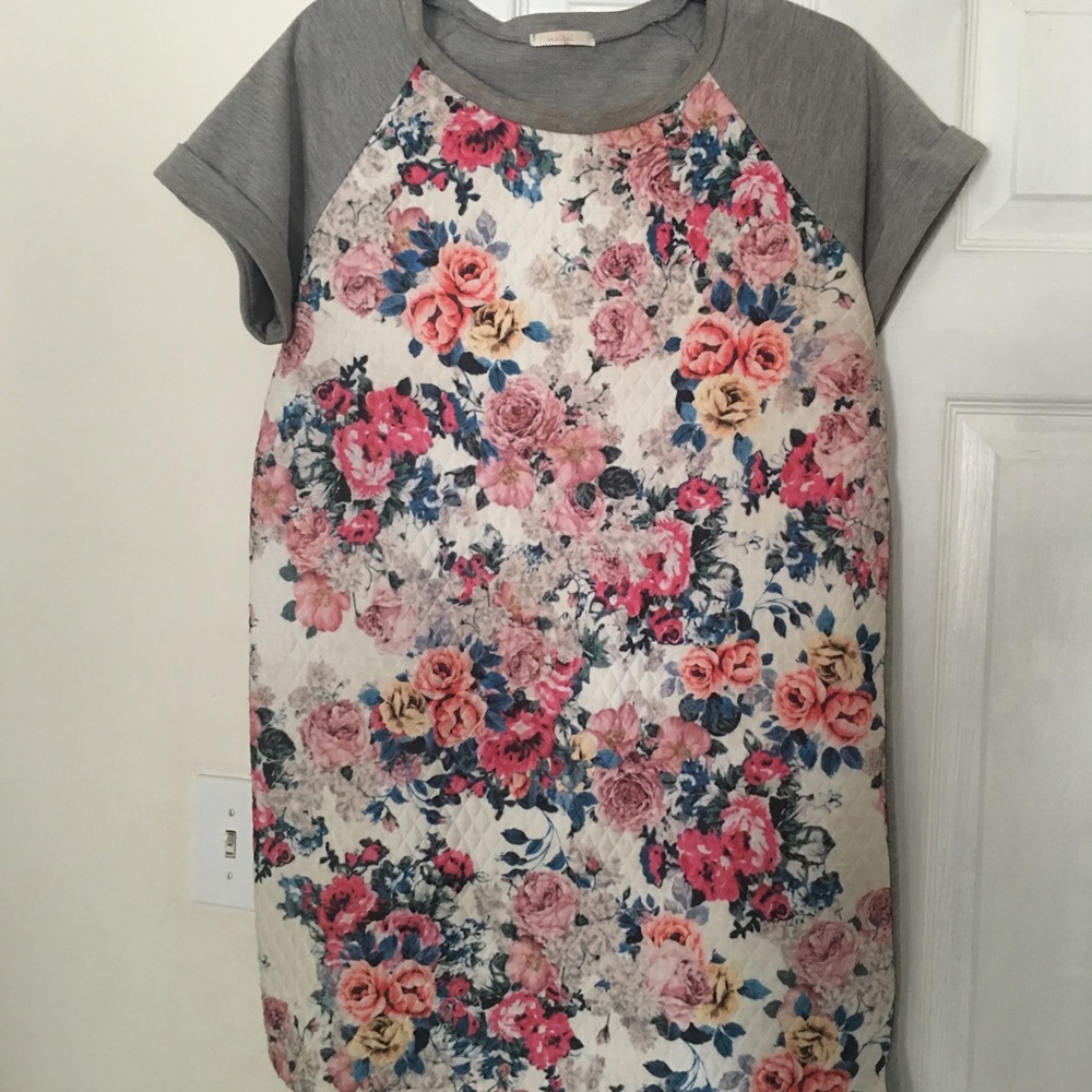 Nice Colored Top! - image 4