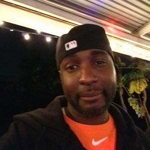 Meet your Posher, Deon