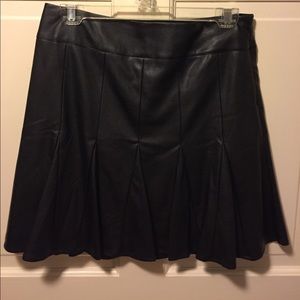 Pleated pleather lined skirt with tag