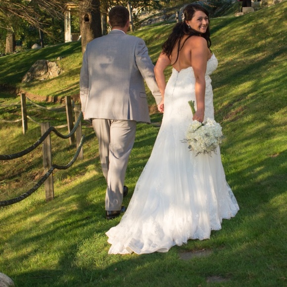 Maggie Sorttero Eleanor j1524 wedding dress - Picture 7 of 8