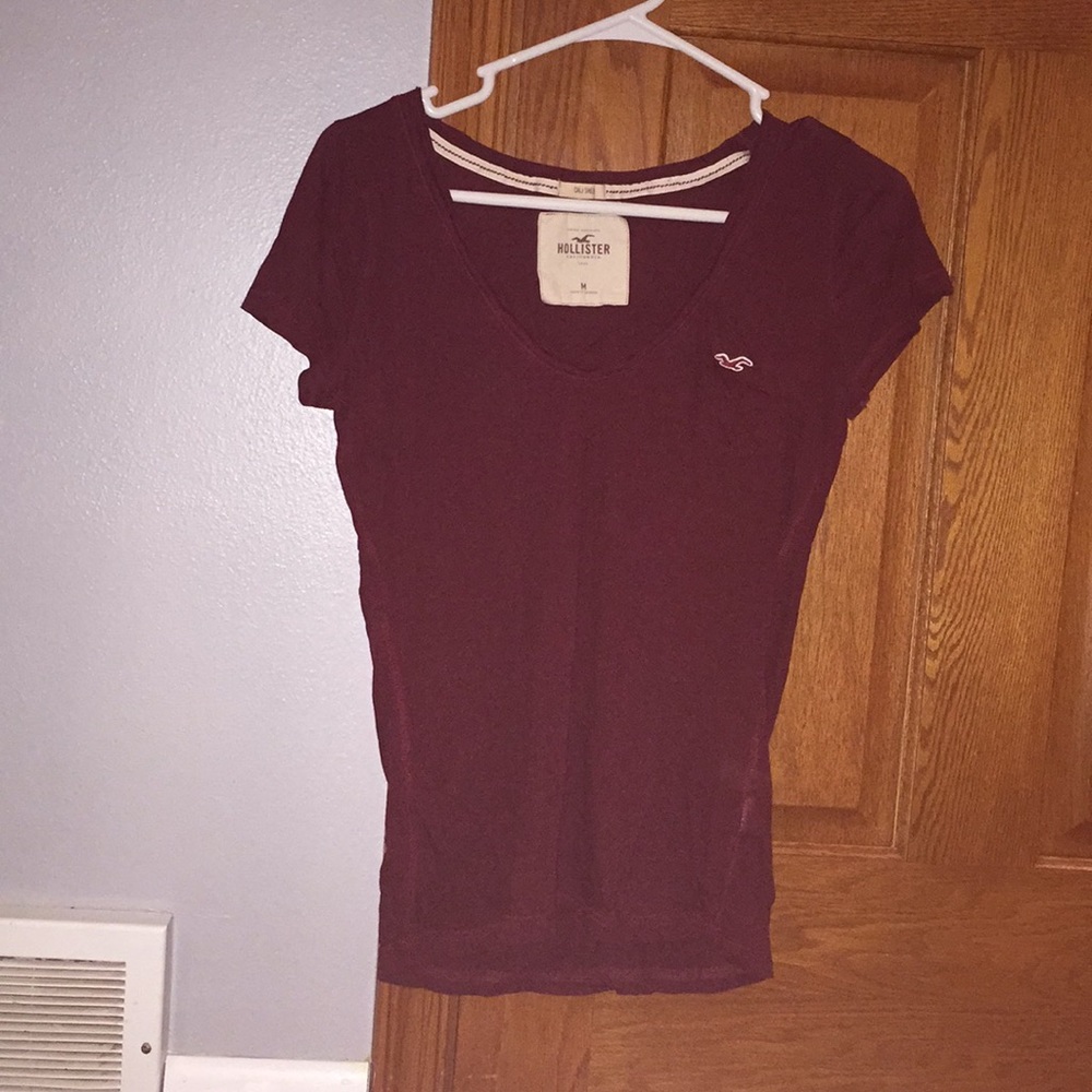 Maroon hollister v-neck