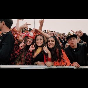 Meet your Posher, Bailey