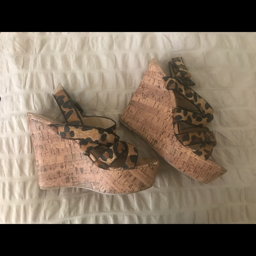 Leopard wedges