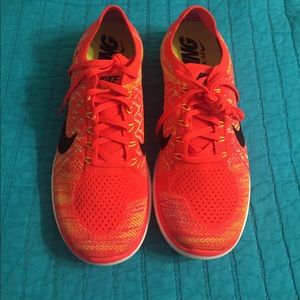 Men's Nike running shoes