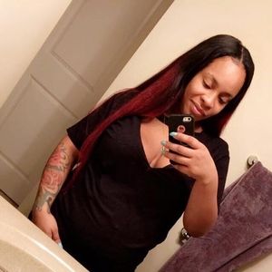 Meet your Posher, Mia