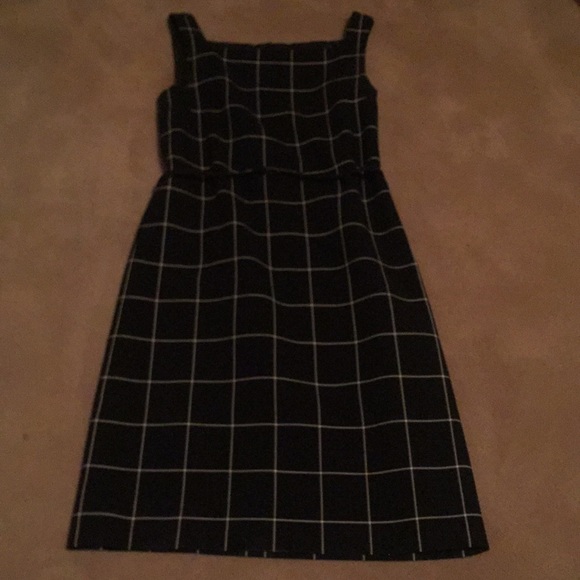 Dresses & Skirts - Mind I window pain wool dress