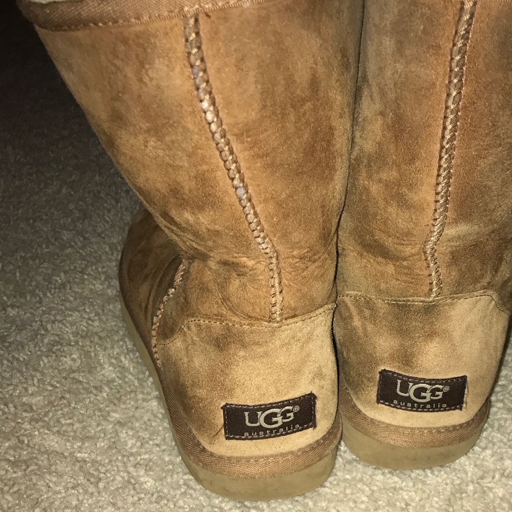 Classic Ugg boots size 7