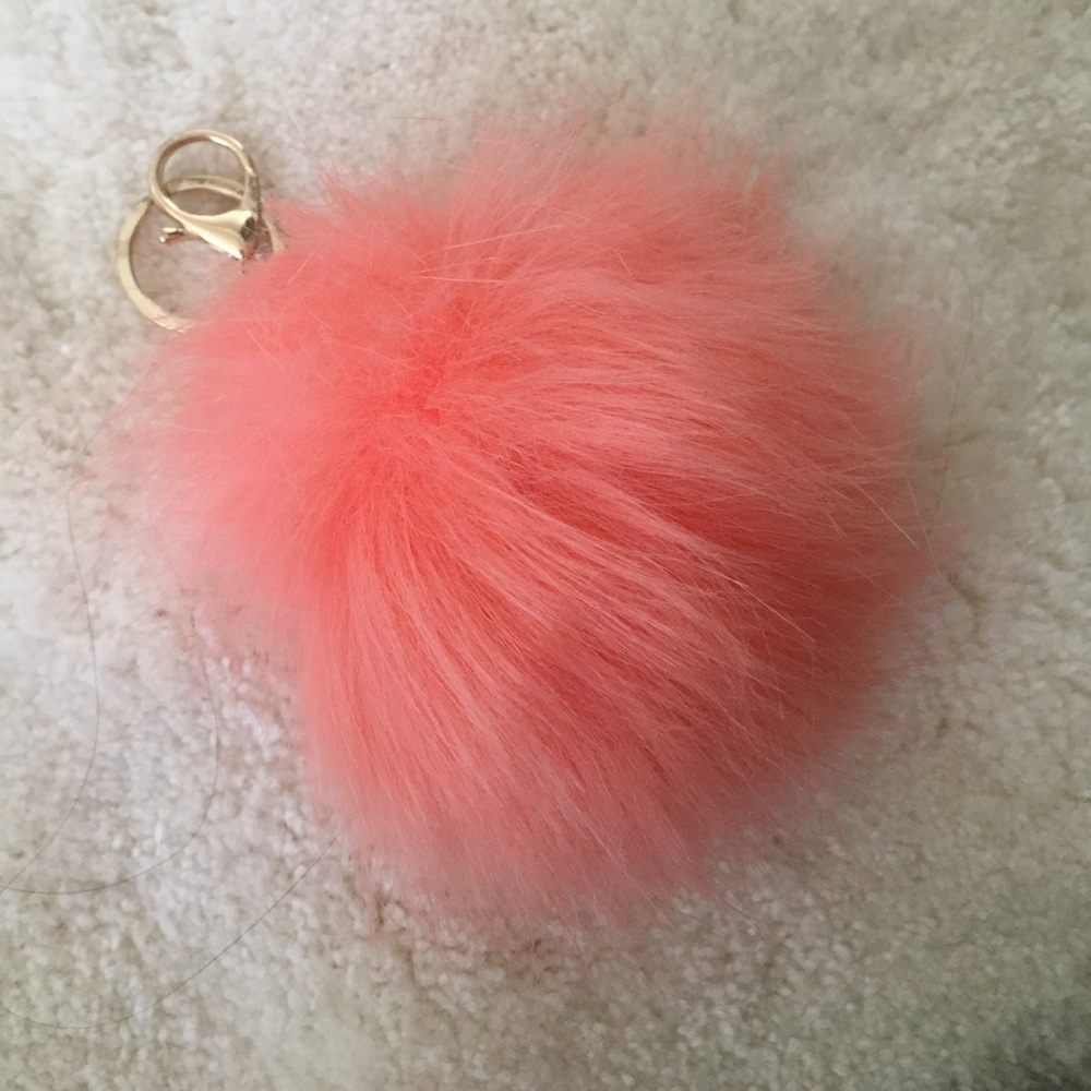 Large fluffy keychain