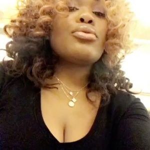 Meet your Posher, Precious