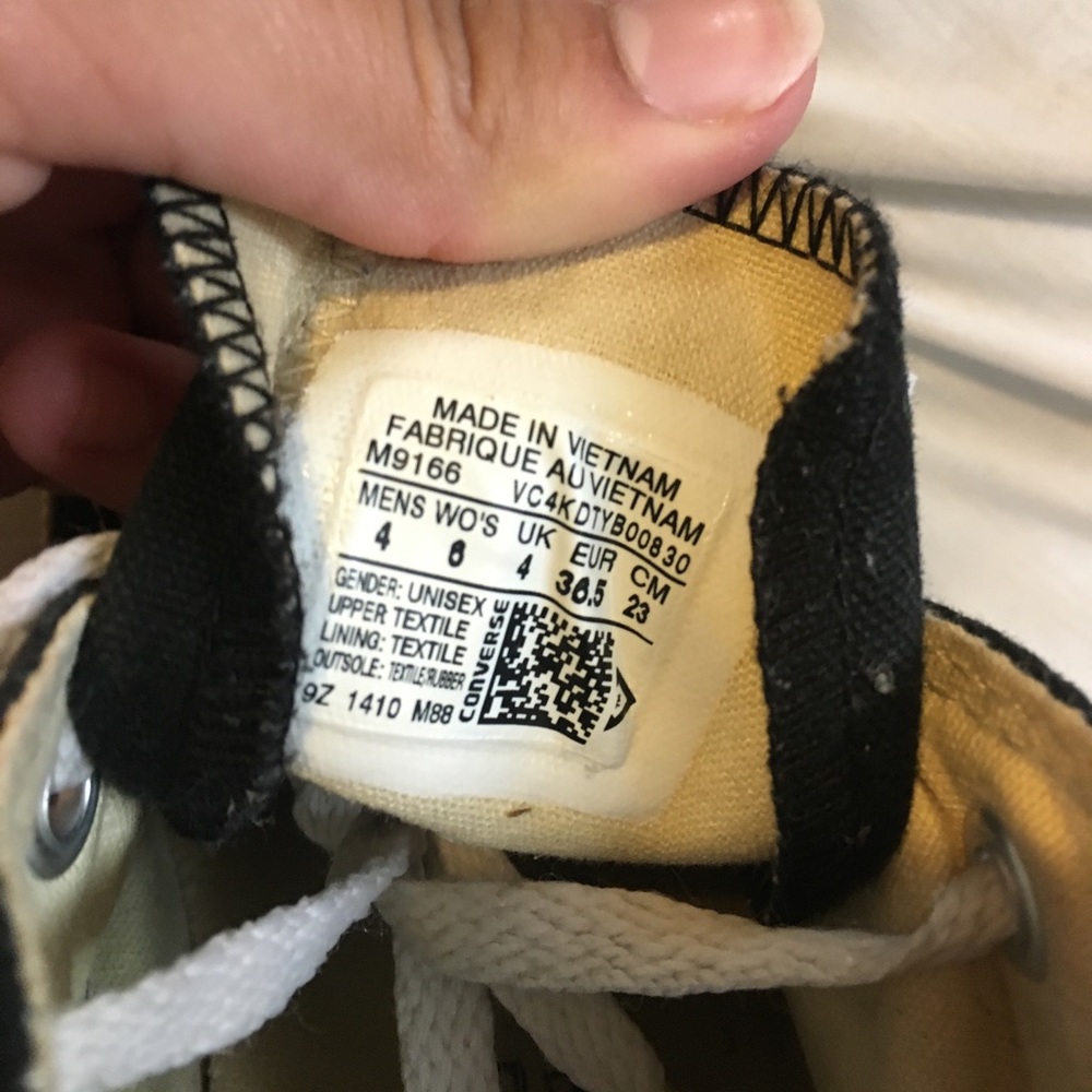 Converse - Picture 4 of 5