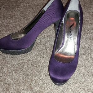 Nina purple pumps