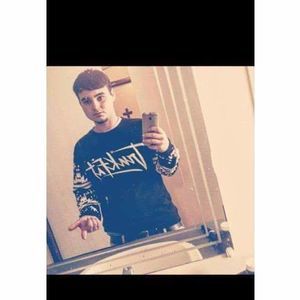 Meet your Posher, Johnathon