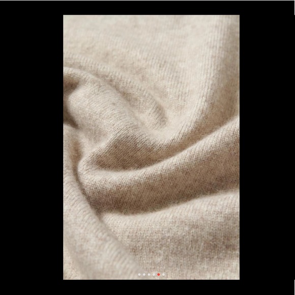 ♥️BACK IN STOCK💕Soft 100% cashmere tan sweater - Picture 2 of 4