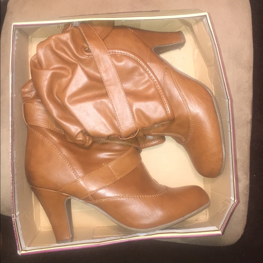 Brown low heel boots