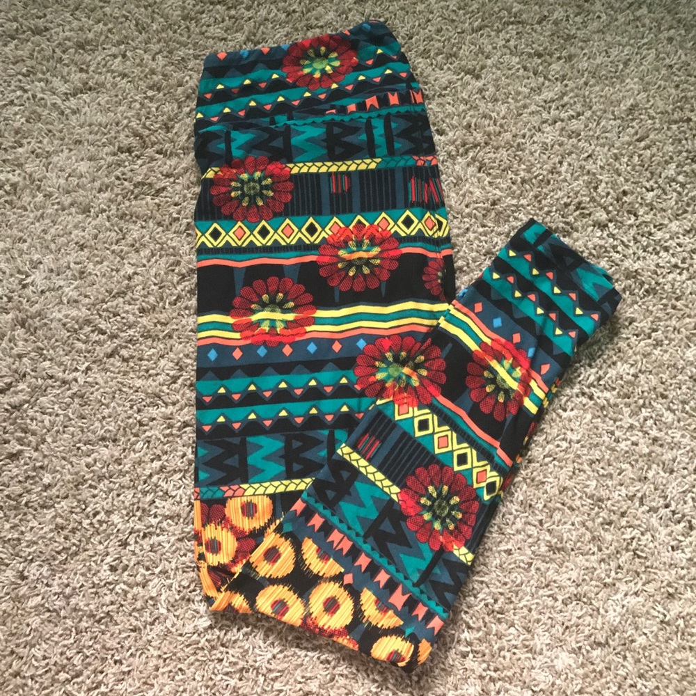 Lularoe Tall & Curvy Leggings