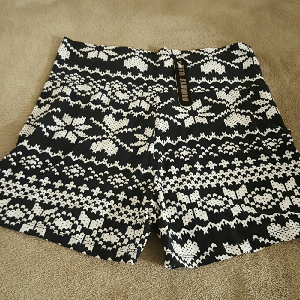 Black and white high waist tight fit shorts