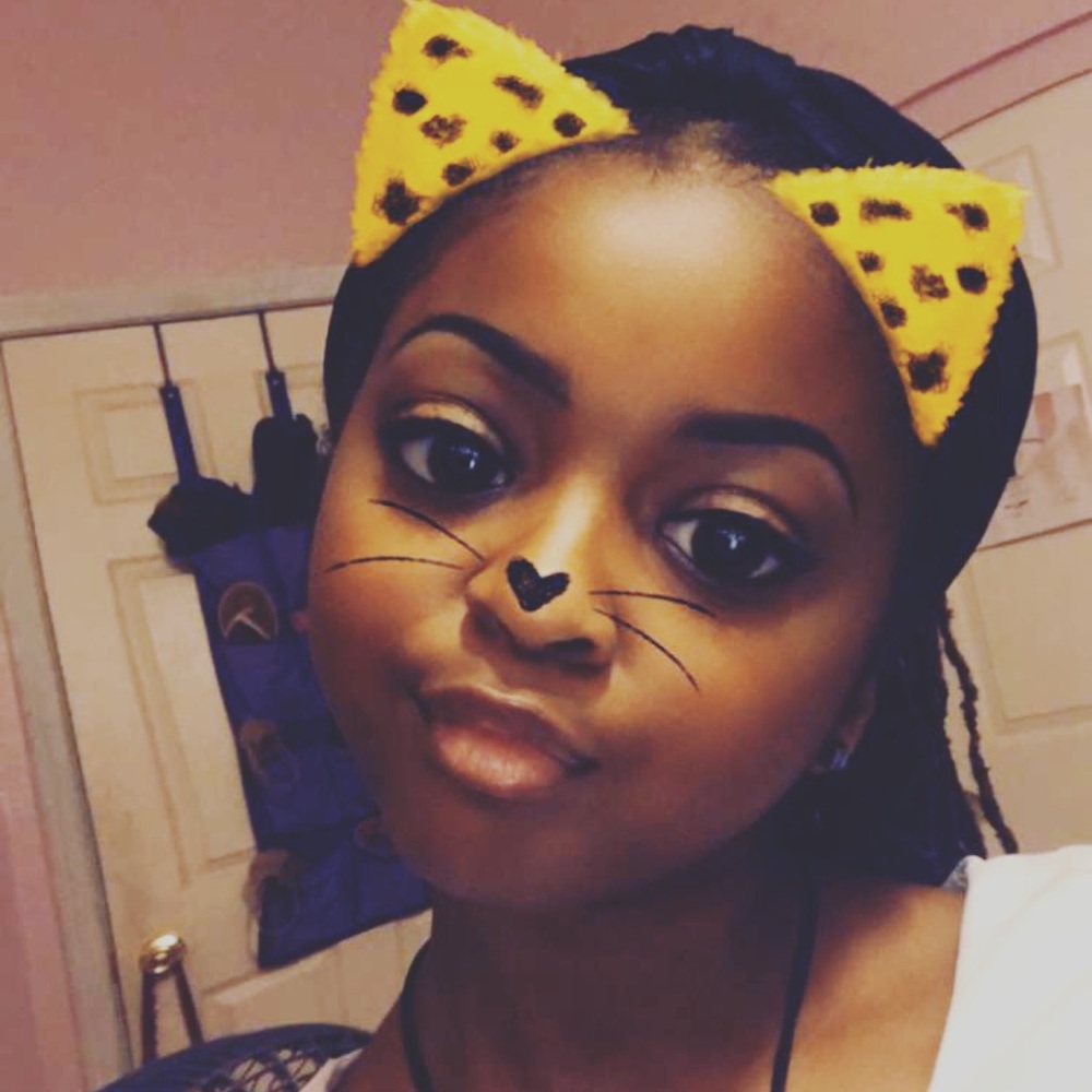 Meet your Posher, Jasmine