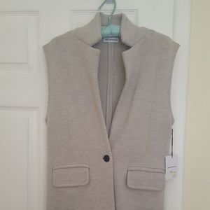 Gray Sleevless One Button Cardigan from 525 Ameri