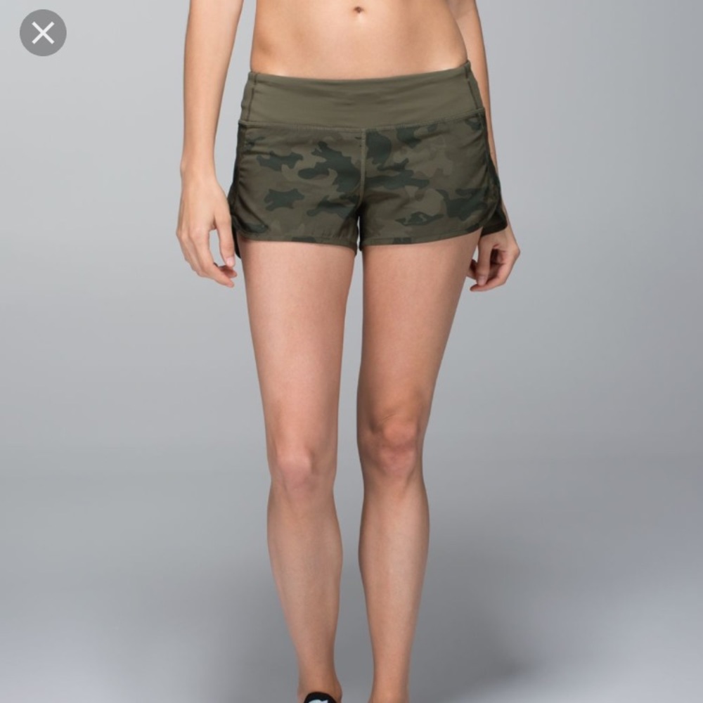 Lululemon camo speed shorts size 6