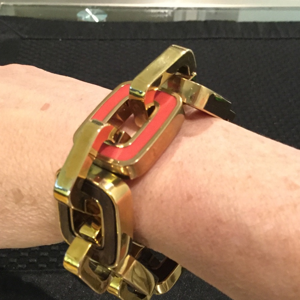 Square Link Bracelet - Picture 3 of 4