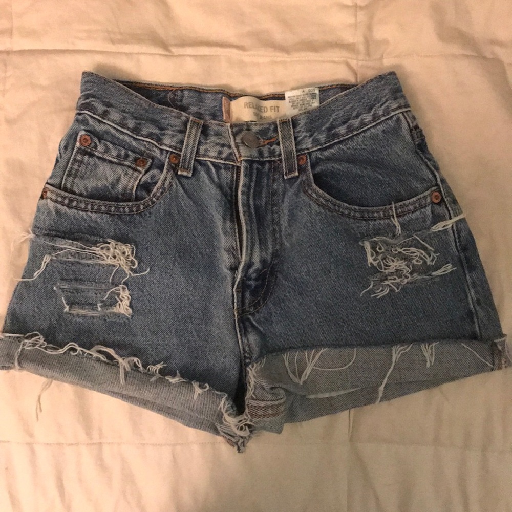 Levi's high waisted shorts