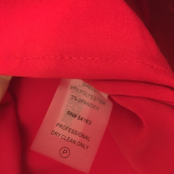 Classy Calvin Klein with bow at neck - Picture 4 of 5