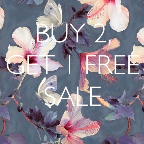 🌸🌸PICK 3 ITEMS, GET ONE OF THOSE ITEMS FREE 🌸🌸 - Picture 1 of 1