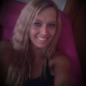 Meet your Posher, Vanessa