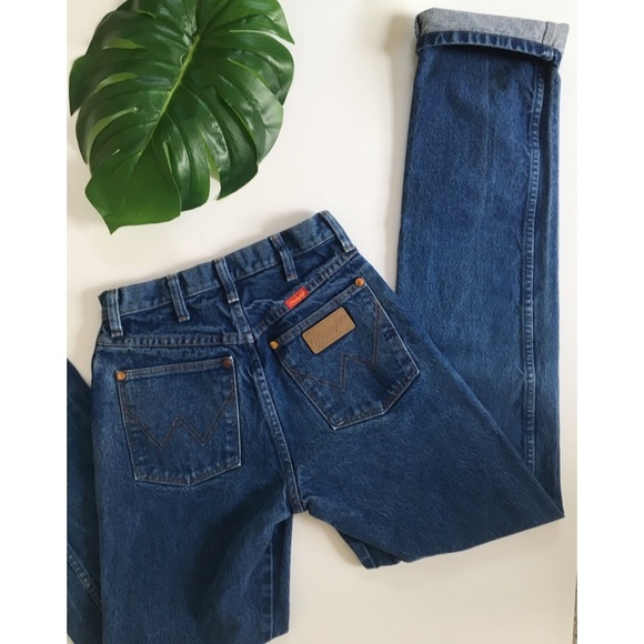 Wrangler Denim - Vintage Wranglers High Waisted Mom Jeans Blue