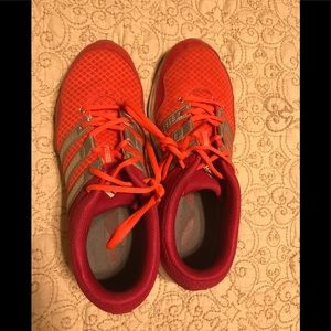 Women's 9.5 Adidas athletic shoes