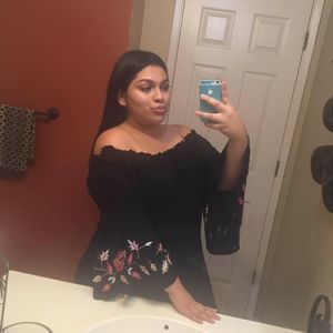 Meet your Posher, Michelle