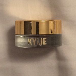 Kylie Cosmetics cream shadow - lightly used