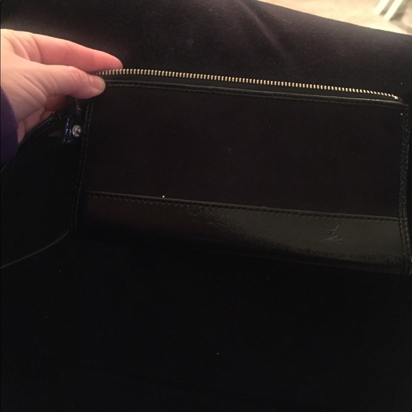 Clutch 🖤 - Picture 6 of 7